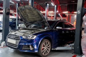 خدمات طلاء وهيكل أودي RS3 في أبوظبي
