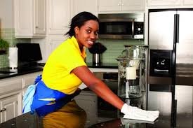 5YEARS EXPERIENCED NANNY/MAID/HOUSEKEEPER