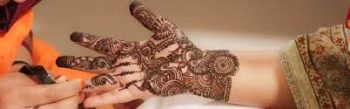 Expert Hena artist for quick services