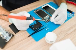 All mobile phones repairing services