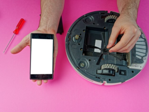 Fixing your mobile, fixing your day